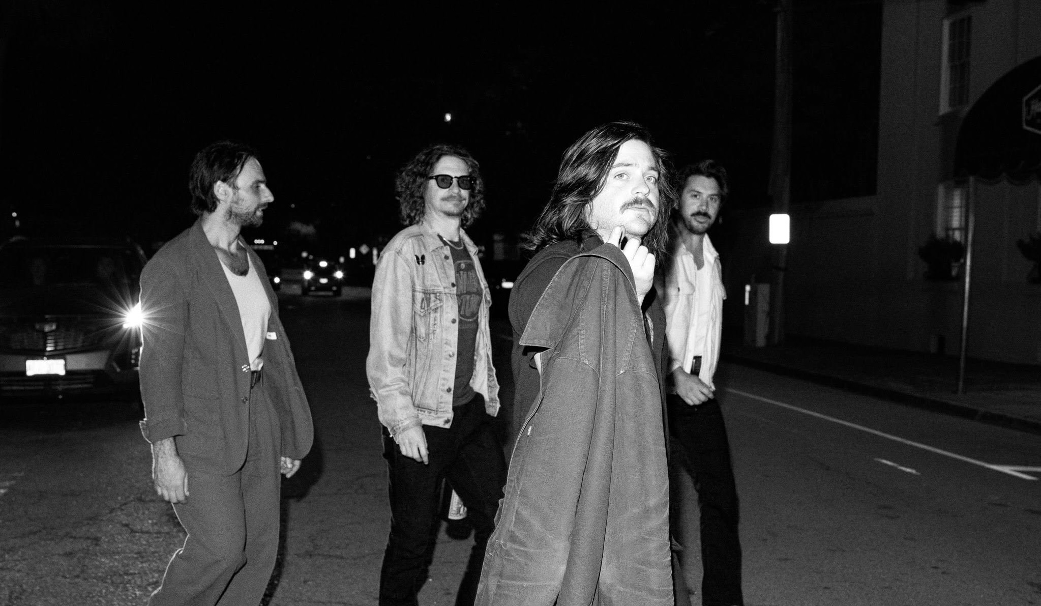 Mo Lowda & the Humble